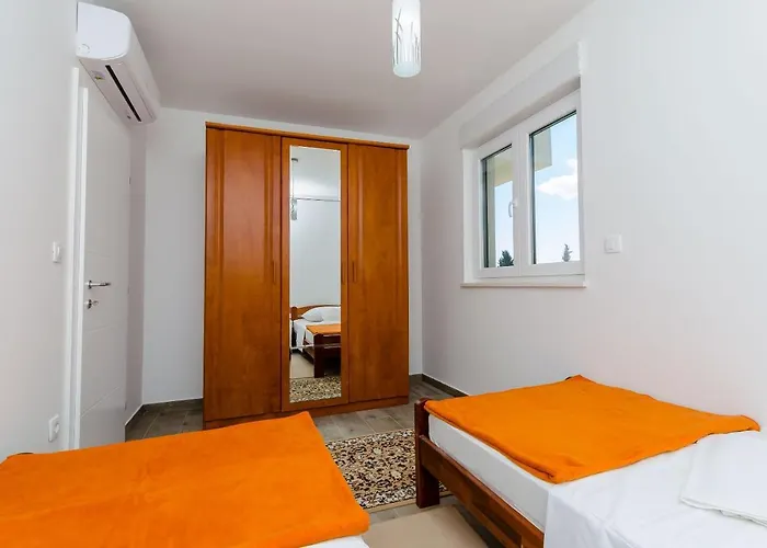 Rozalia Lägenhet Trogir