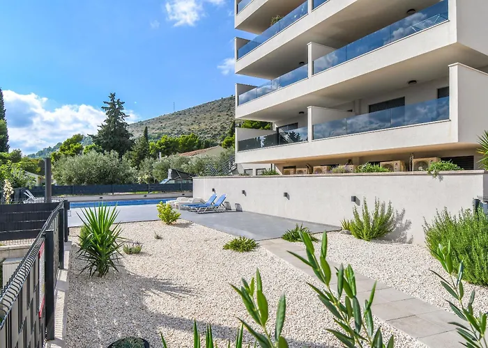 Rozalia Lägenhet Trogir